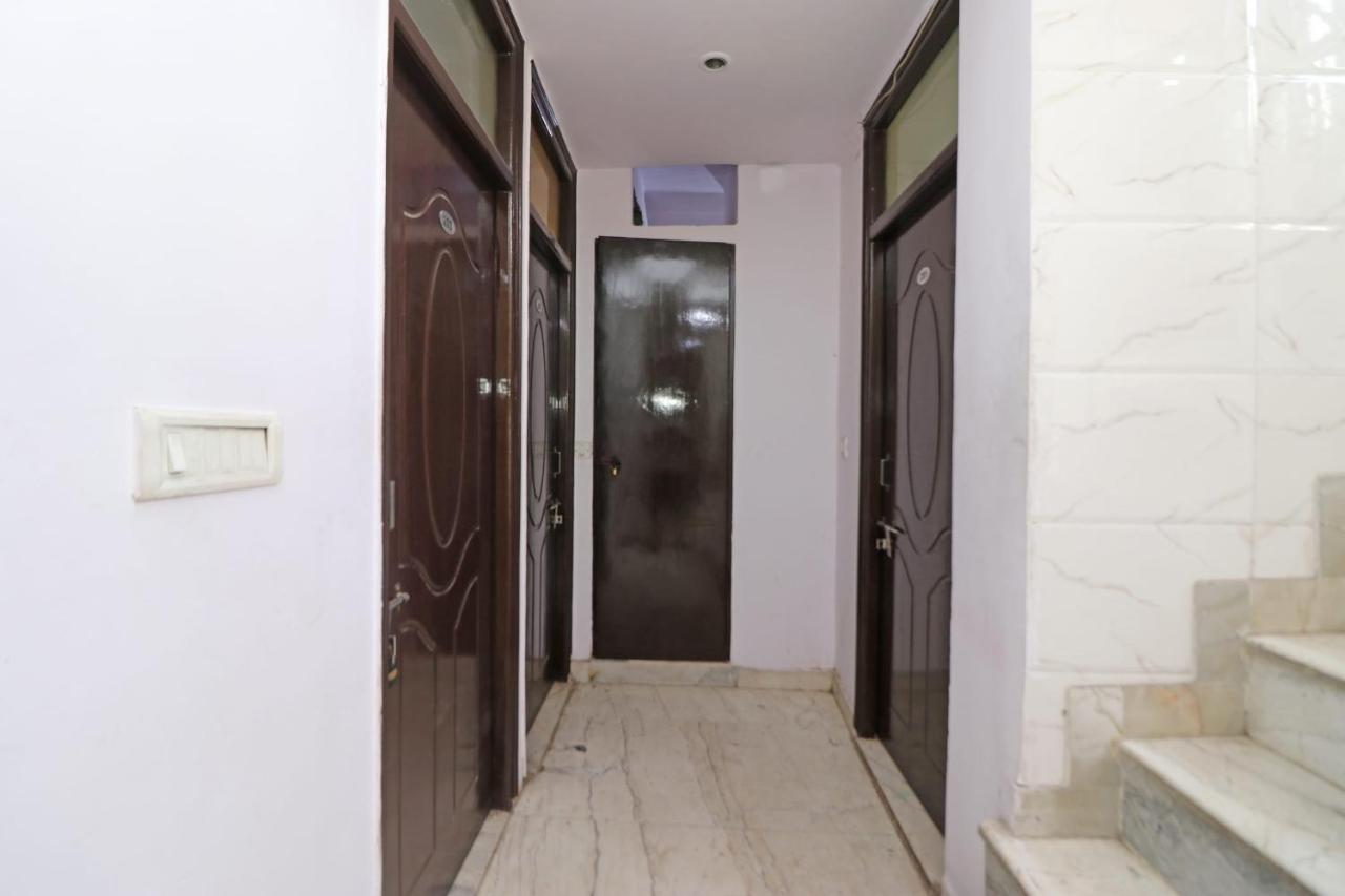 Oyo Flagship 12739 Mahesh Inn New Delhi Exterior photo