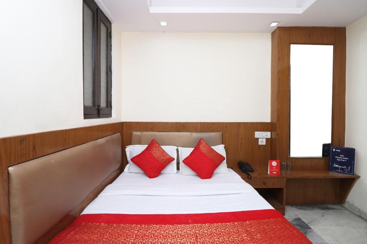 Oyo Flagship 12739 Mahesh Inn New Delhi Exterior photo