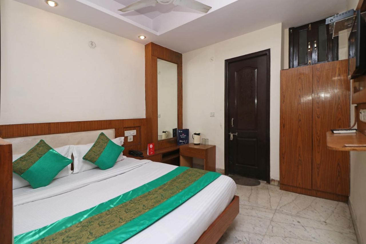 Oyo Flagship 12739 Mahesh Inn New Delhi Exterior photo